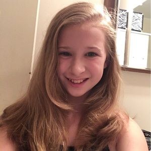 Meet your Posher, Ella